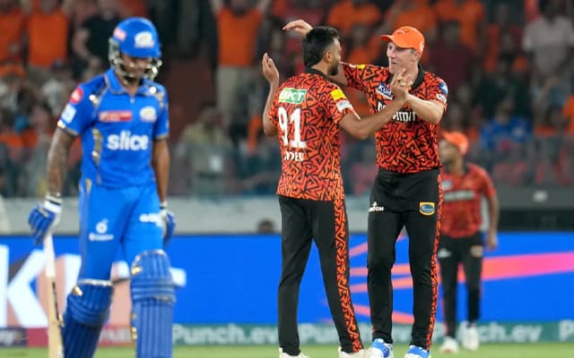 Cricket Showdown: MI vs SRH - Who'll Hit the Big Sixes?